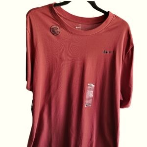 Nike Shirt XL Dark Red Men's